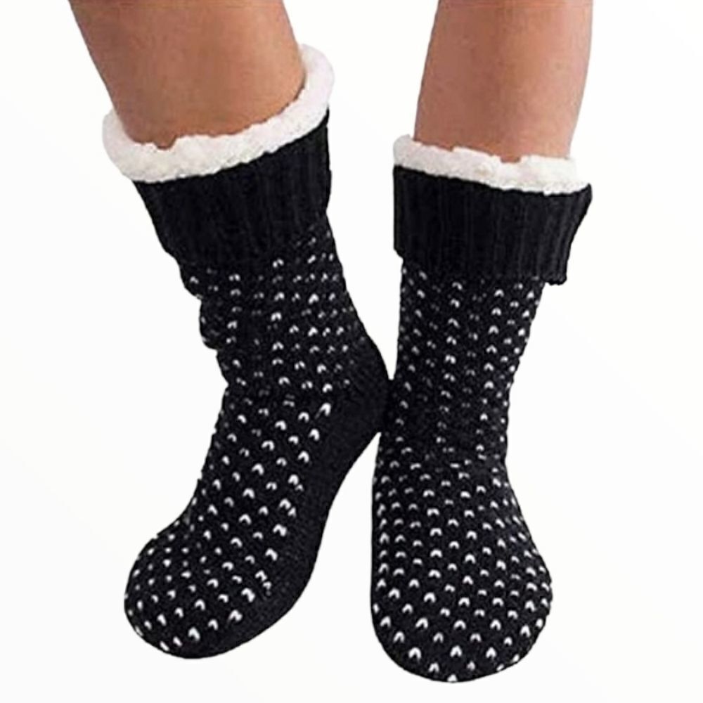 EC JANE AND BLEACHER CALF LENGTH SLIPPER SOCKS SZ.4-10